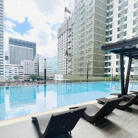 Cebu City Scape At Cebu It Park Екстериор снимка